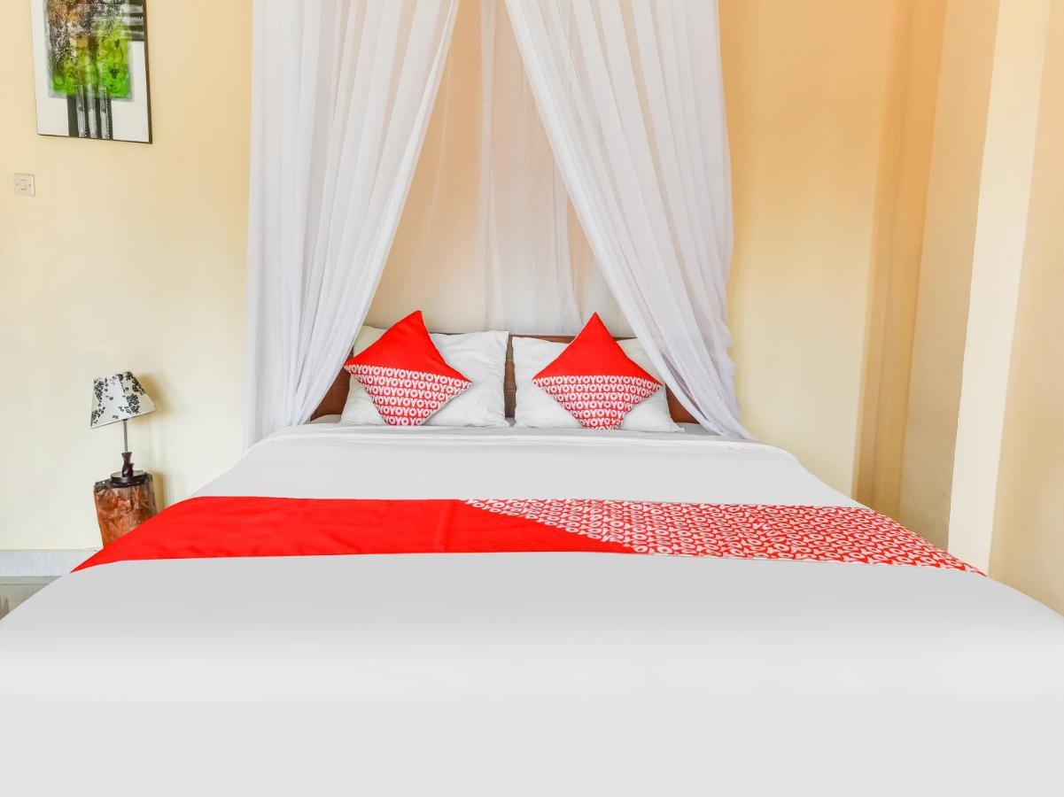 Oyo 91228 Griya Siena Hotel Munduk Buitenkant foto