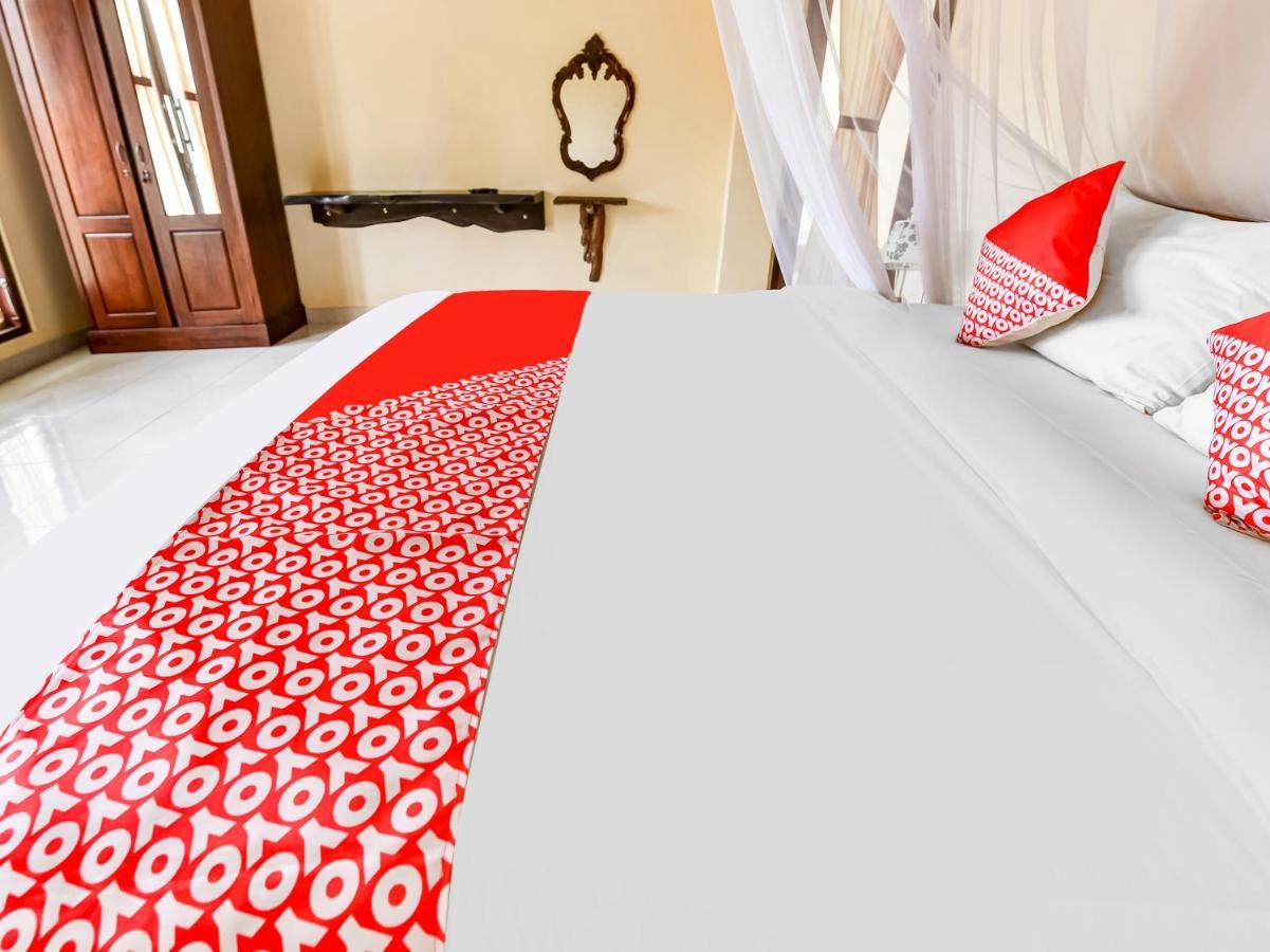 Oyo 91228 Griya Siena Hotel Munduk Buitenkant foto