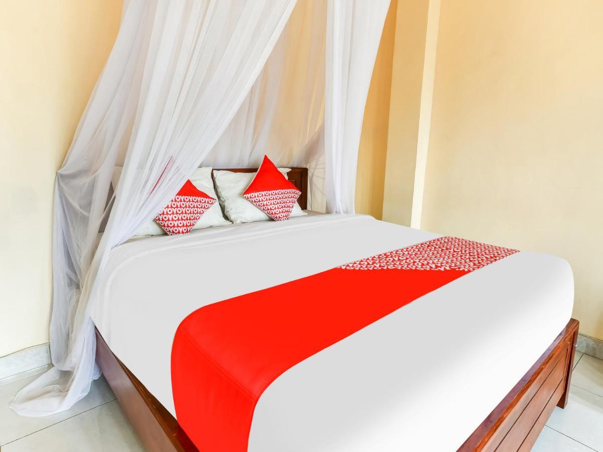 Oyo 91228 Griya Siena Hotel Munduk Buitenkant foto