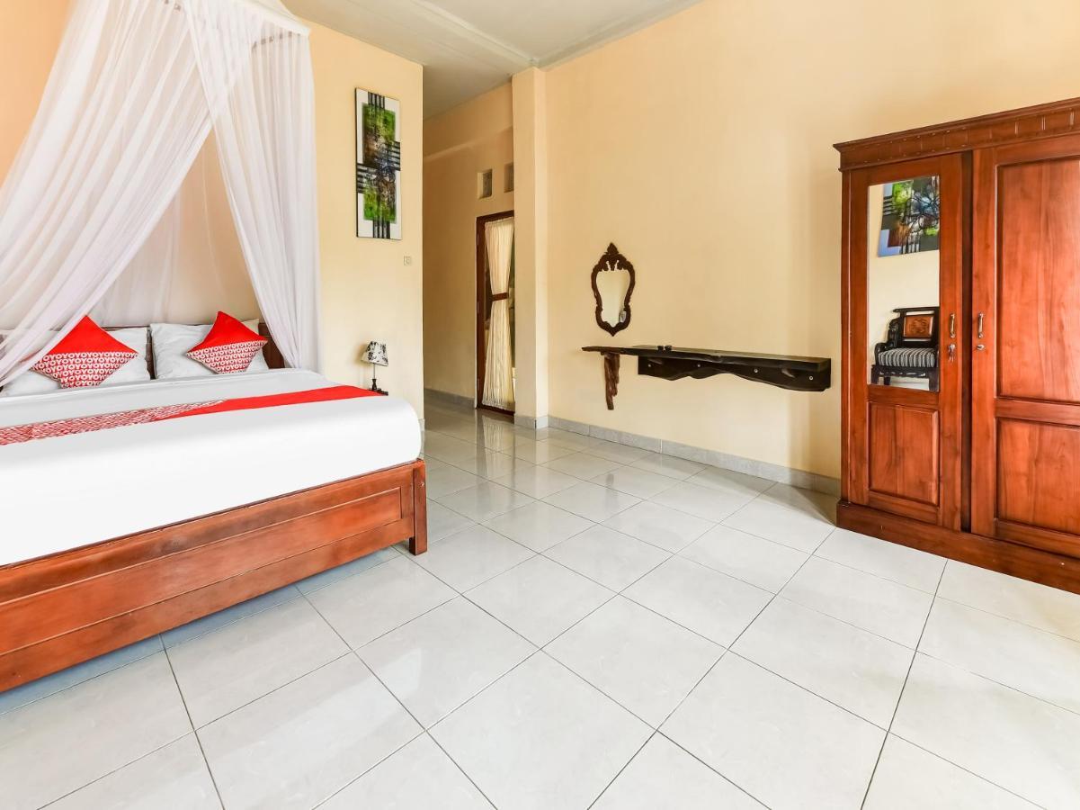 Oyo 91228 Griya Siena Hotel Munduk Buitenkant foto